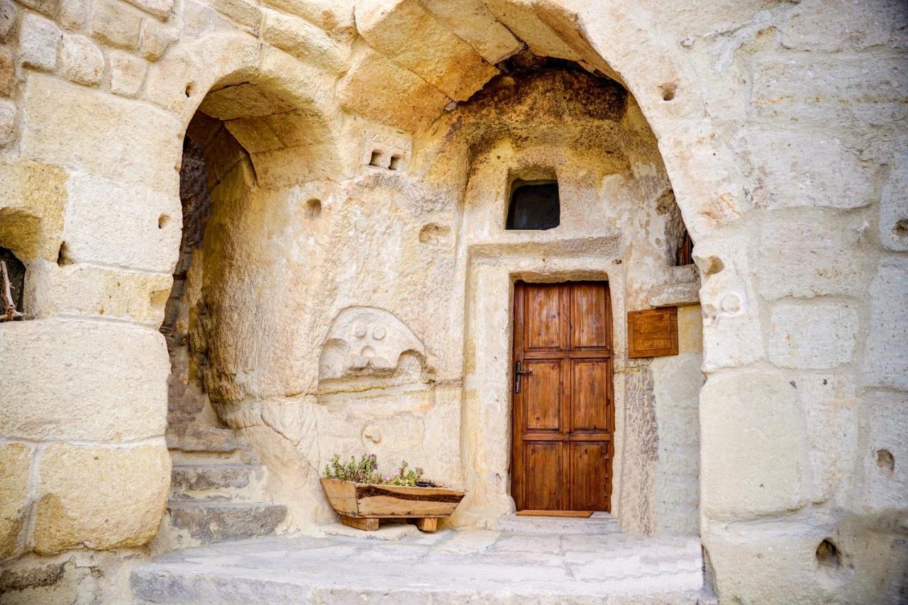 Gibos Cave Hotel Ürgüp Exterior photo