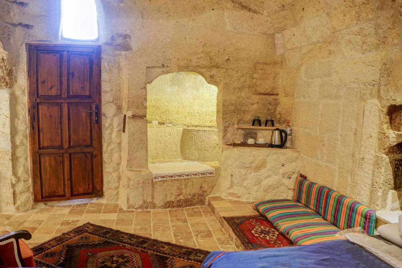 Gibos Cave Hotel Ürgüp Exterior photo