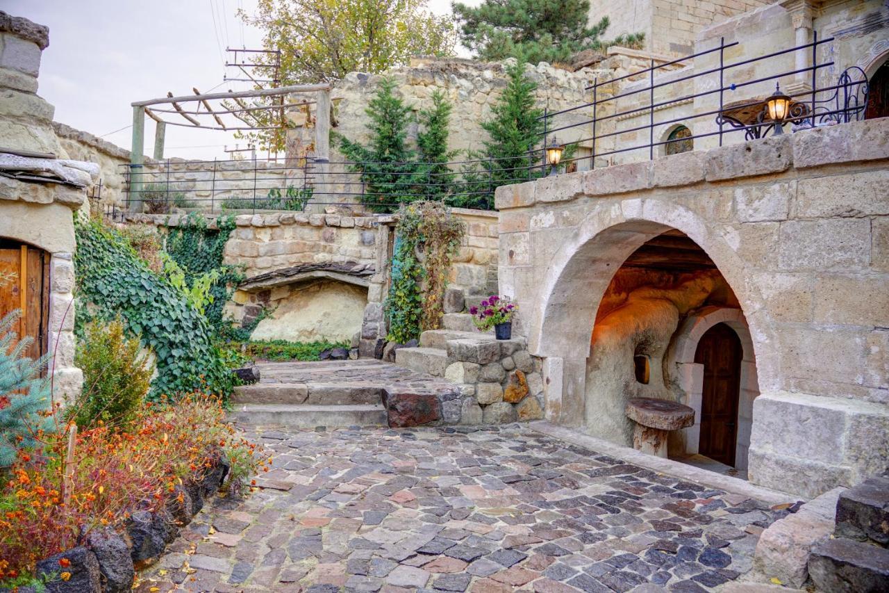 Gibos Cave Hotel Ürgüp Exterior photo